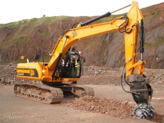 Rock Grinder Horizontal Hydraulic Drum Cutter HDC18 For Hyundai / Volvo